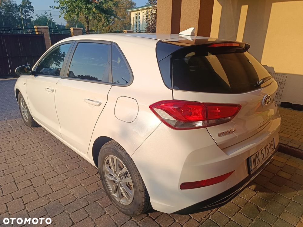 Hyundai i30 1.0 T-GDI Modern - 24