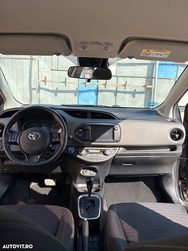 Toyota Yaris 1.5 VVT-i HSD Active - 7