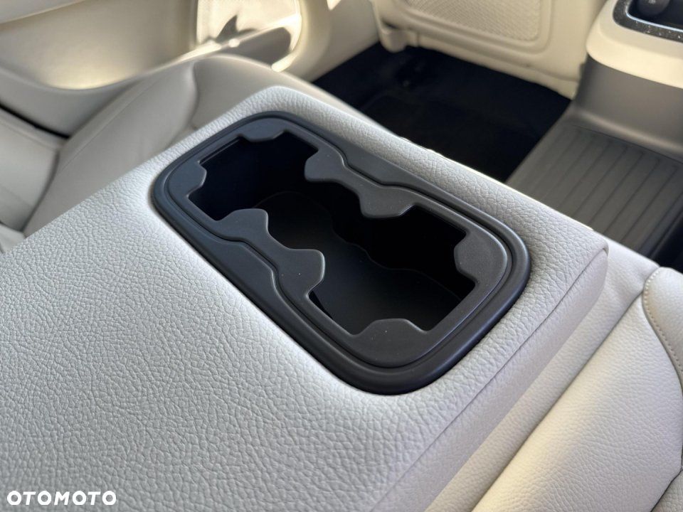 Volvo V90 - 12