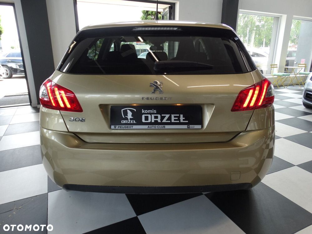 Peugeot 308 - 6