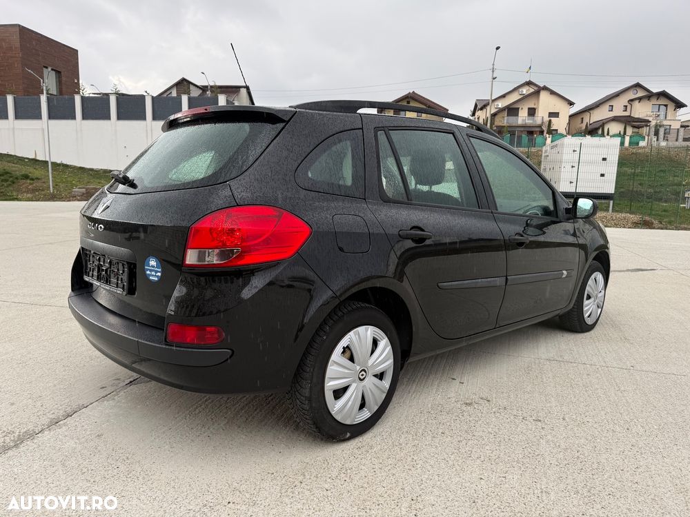 Renault Clio 1.2 16V 75 Dynamique - 4