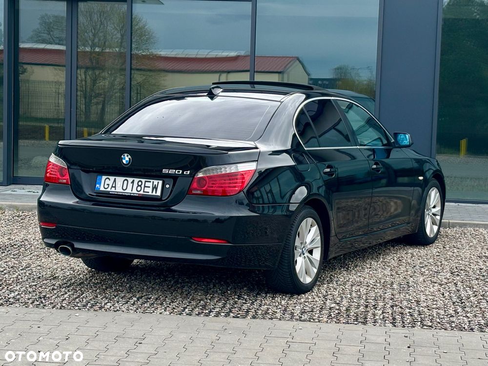BMW Seria 5 520d Edition Sport - 7