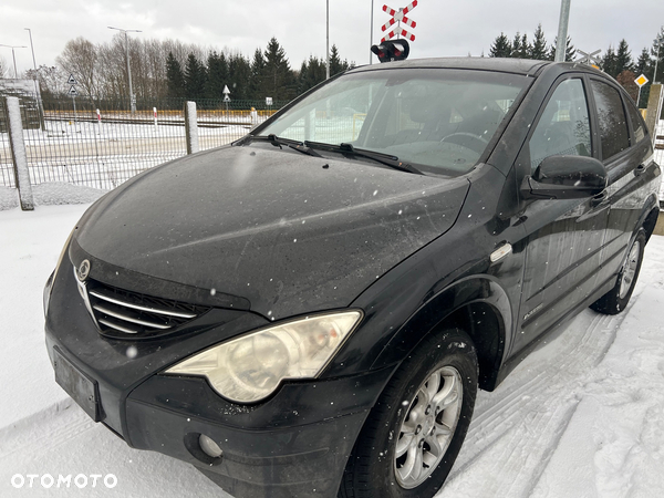 Ssangyong actyon 2.0xdi 4x4 na części maska