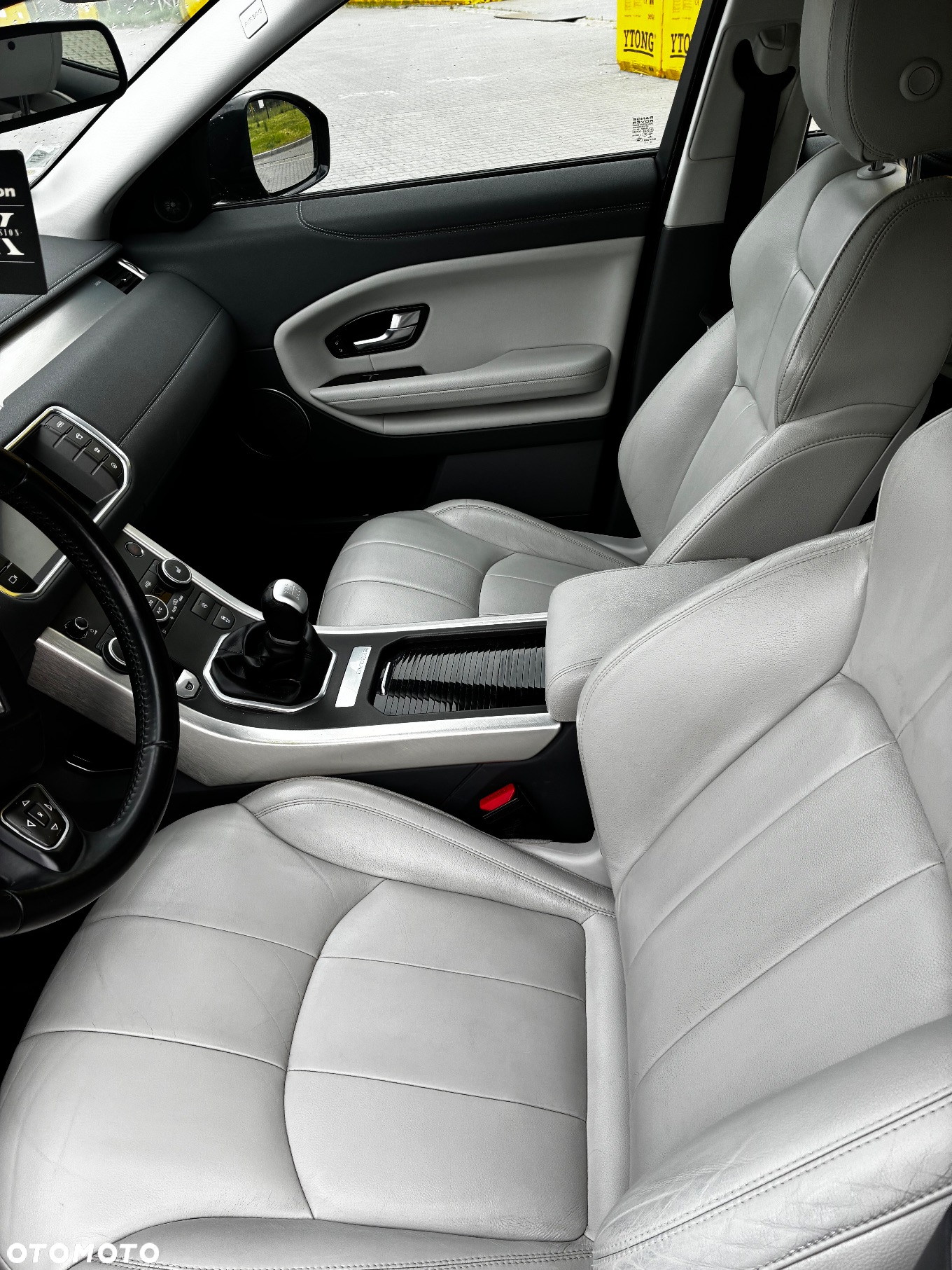 Land Rover Range Rover Evoque 2.0 D150 R-Dynamic - 15