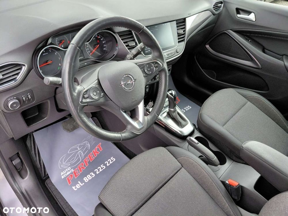 Opel Crossland X - 13