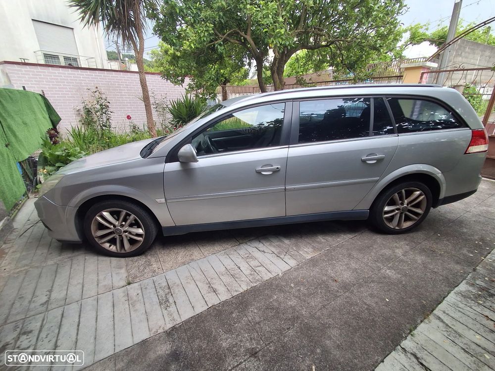 Opel Vectra Caravan 1.9 CDTi Comfort - 4