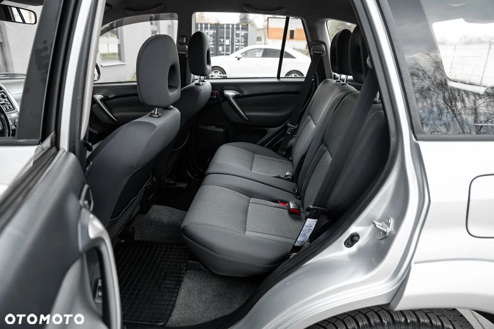 Toyota RAV4 4x4 Executive - 8
