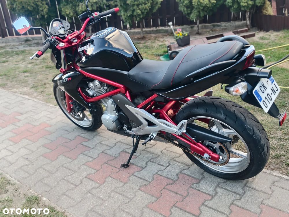 Kawasaki ER - 21