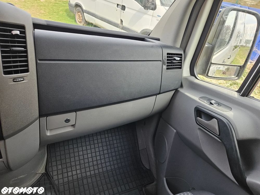 Volkswagen Crafter - 34
