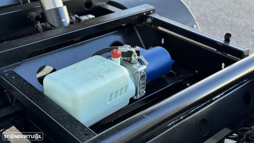 Nissan Cabstar NT 400 3.0 dCi Tri-Basculante - 31