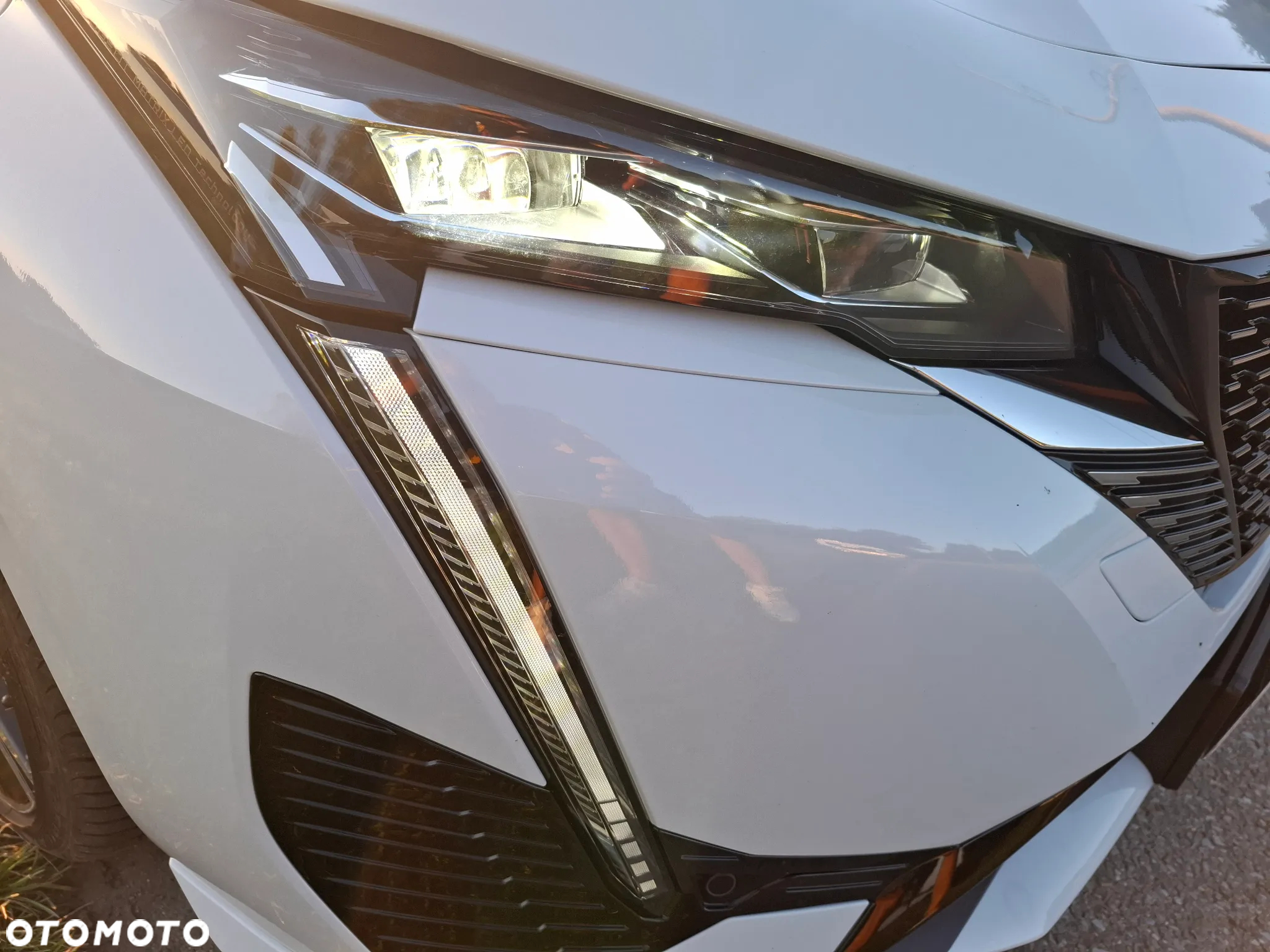 Peugeot 308 1.2 PureTech GT S&S EAT8 - 10