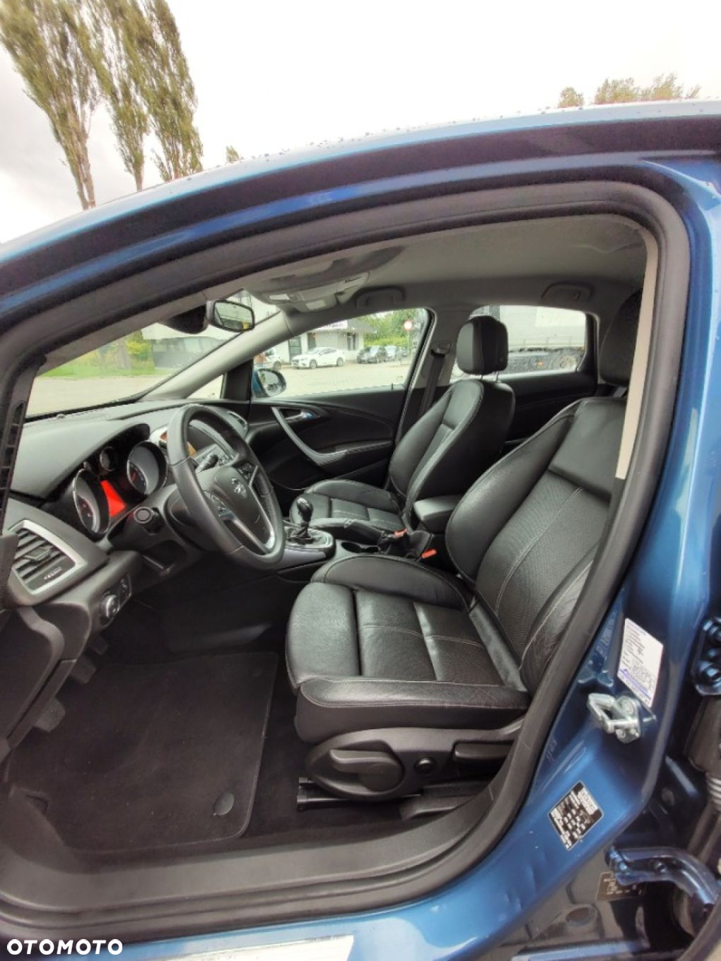Opel Astra 1.4 Turbo Exklusiv - 13
