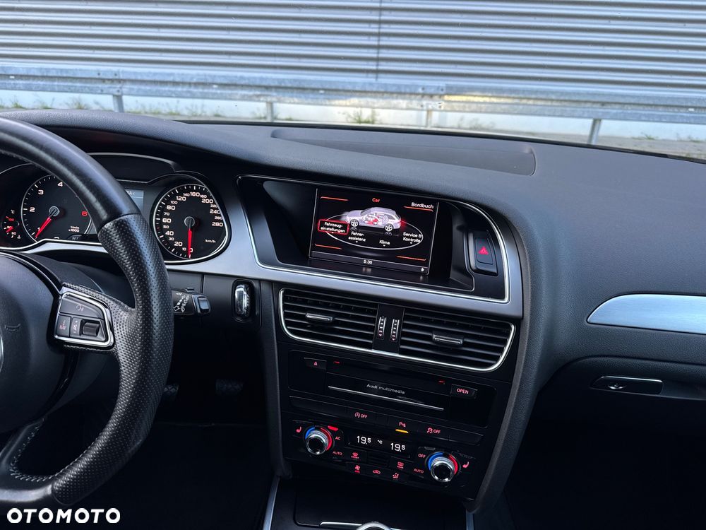 Audi A4 Avant 2.0 TDI DPF S line Sportpaket - 36