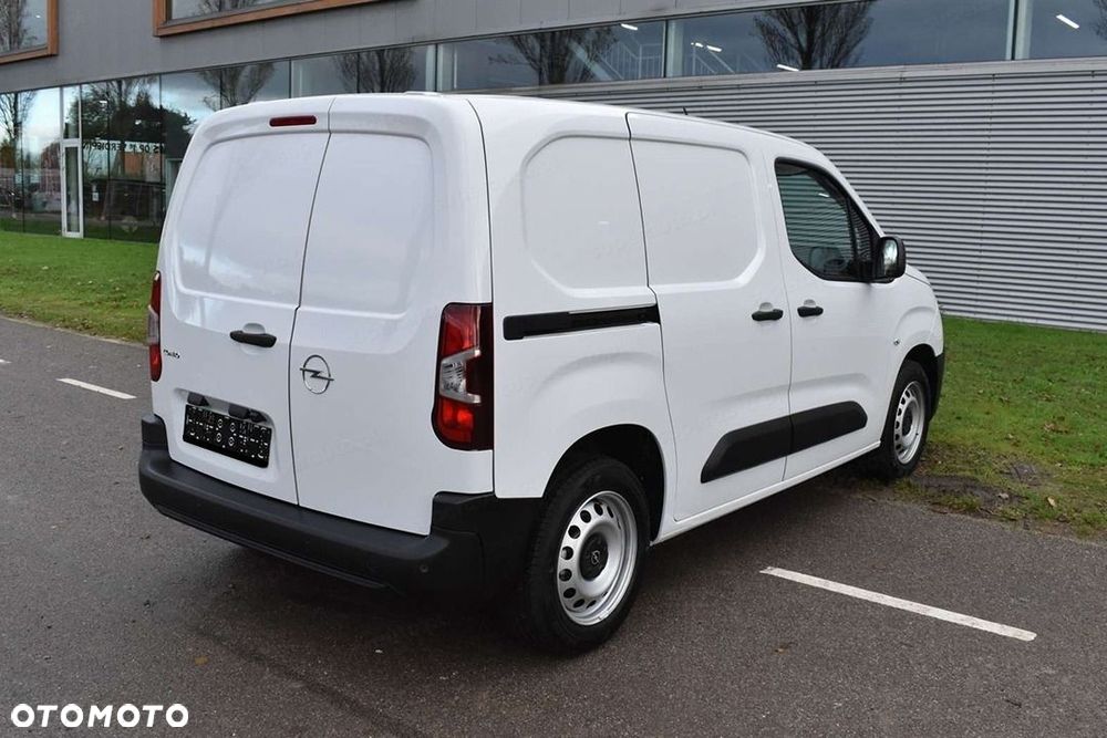 Opel Combo Van M L1H1 1.5 100KM - 9