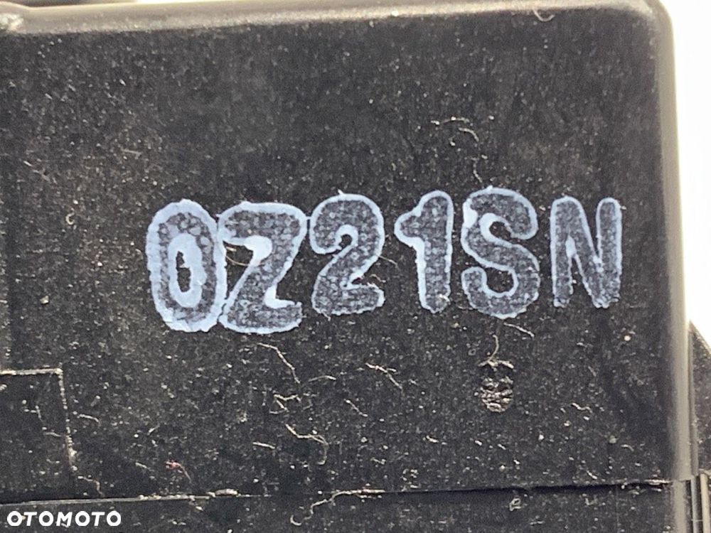 PRZEŁĄCZNIK WYCIERACZEK  SUZUKI SX4 S-CROSS (JY) 2013 - 2022 1.4 Hybrid (Mild Hybrid) (AKK 414) 95 - 4