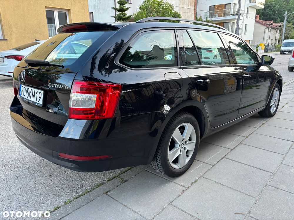 Skoda Octavia 2.0 TDI SCR Ambition DSG - 5