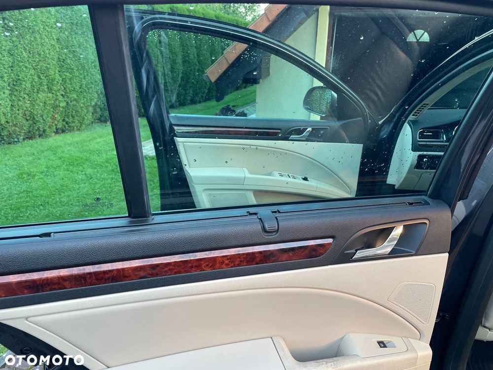 Skoda Superb 2.0 TDI L&K DSG - 14