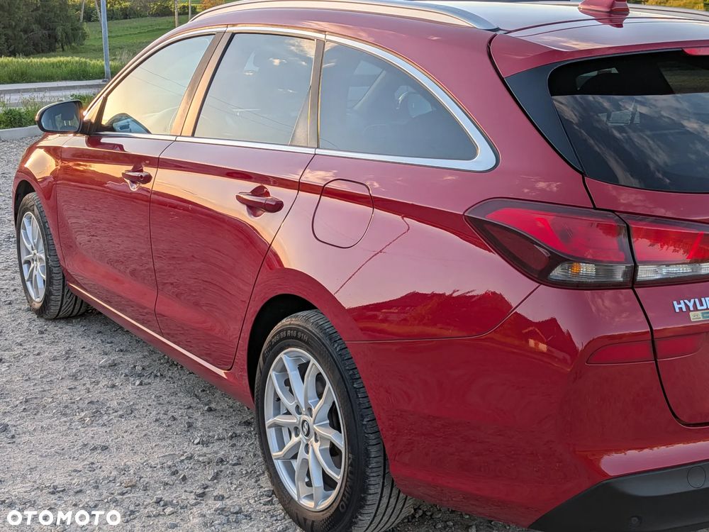 Hyundai i30 1.4 T-GDI Premiere Style - 13