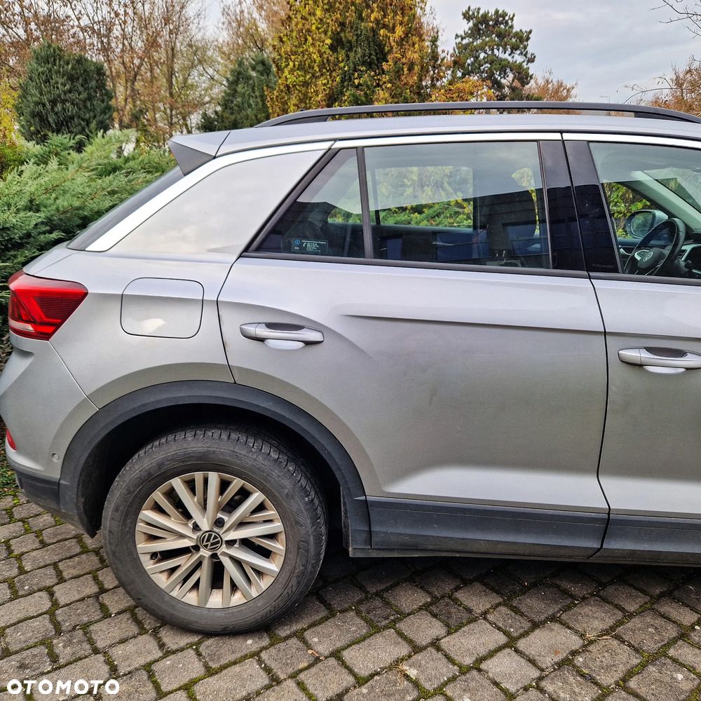 Volkswagen T-Roc 1.5 TSI Life - 17