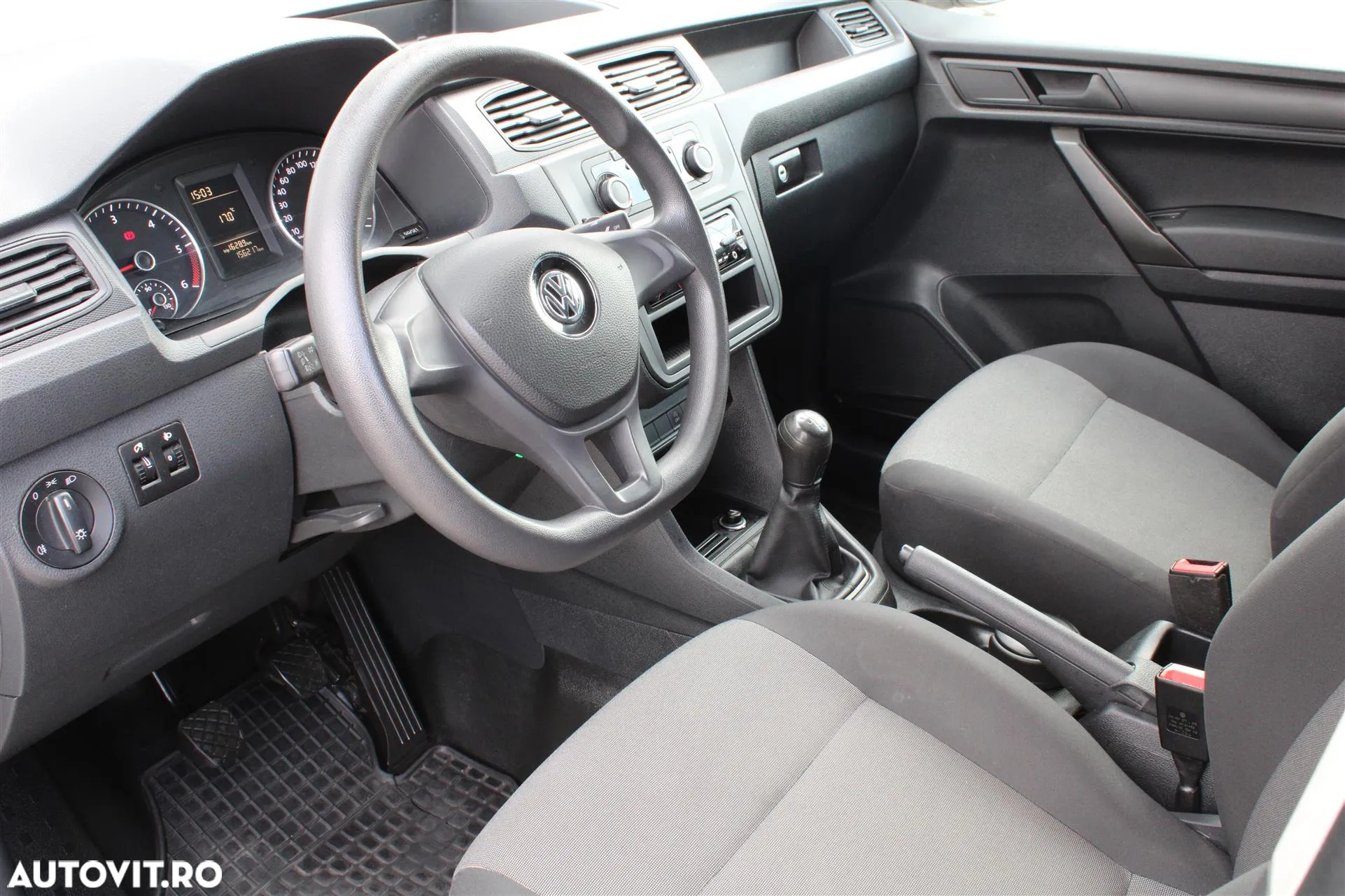 Volkswagen Caddy 2.0 TDI 55 kW - 11
