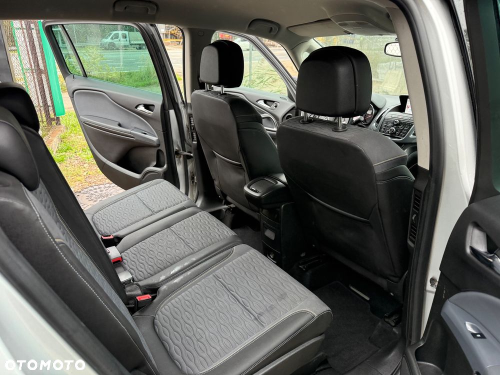 Opel Zafira 1.6 CDTI Cosmo - 26