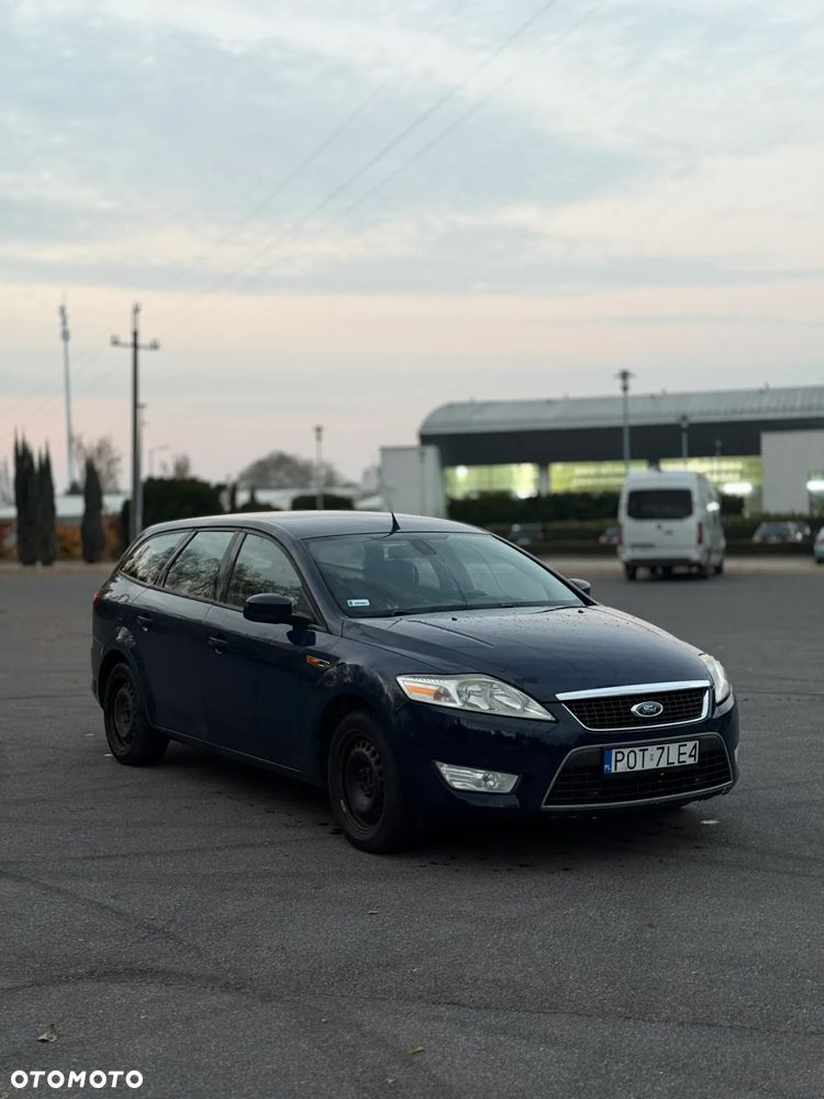 Ford Mondeo 2.0 TDCi Ambiente - 10