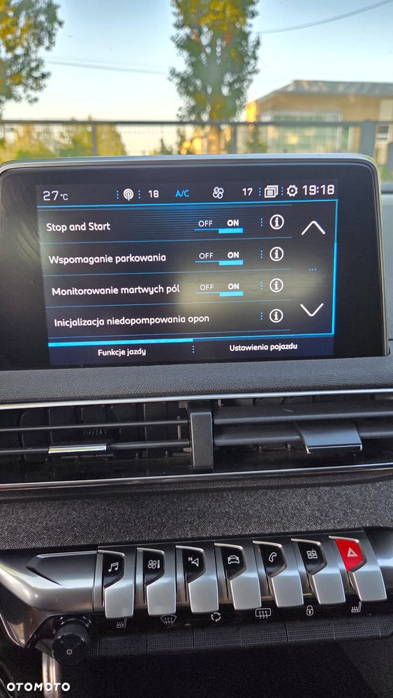 Peugeot 3008 BlueHDi 130 Stop & Start EAT8 Crossway - 13