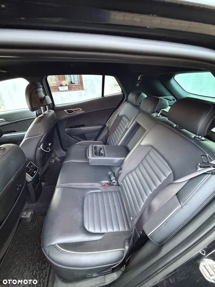 Kia Sportage 1.6 T-GDI HEV Business Line 4WD - 13