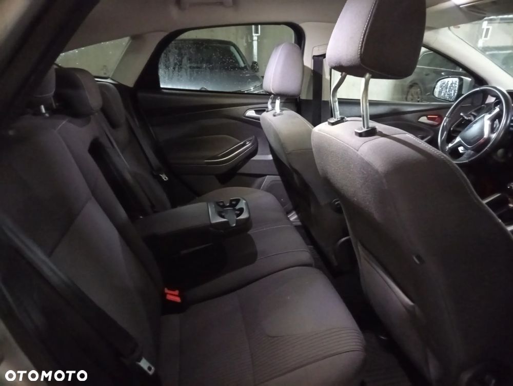 Ford Focus 1.6 TDCi DPF Titanium - 22