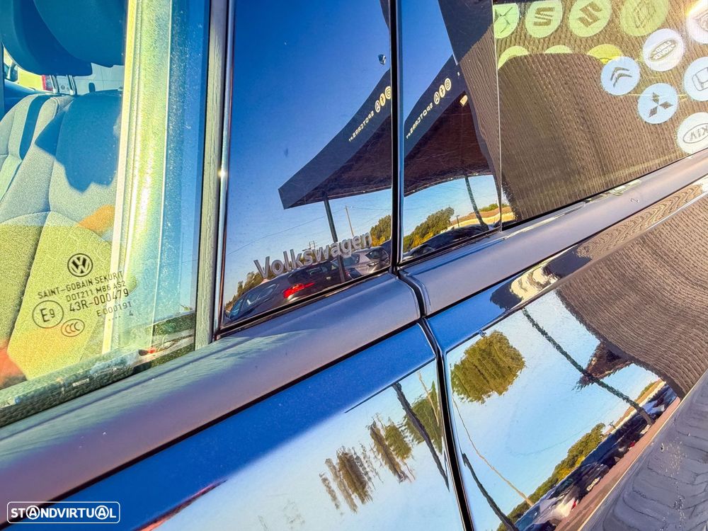 VW T-Cross 1.0 TSI Urban DSG - 26