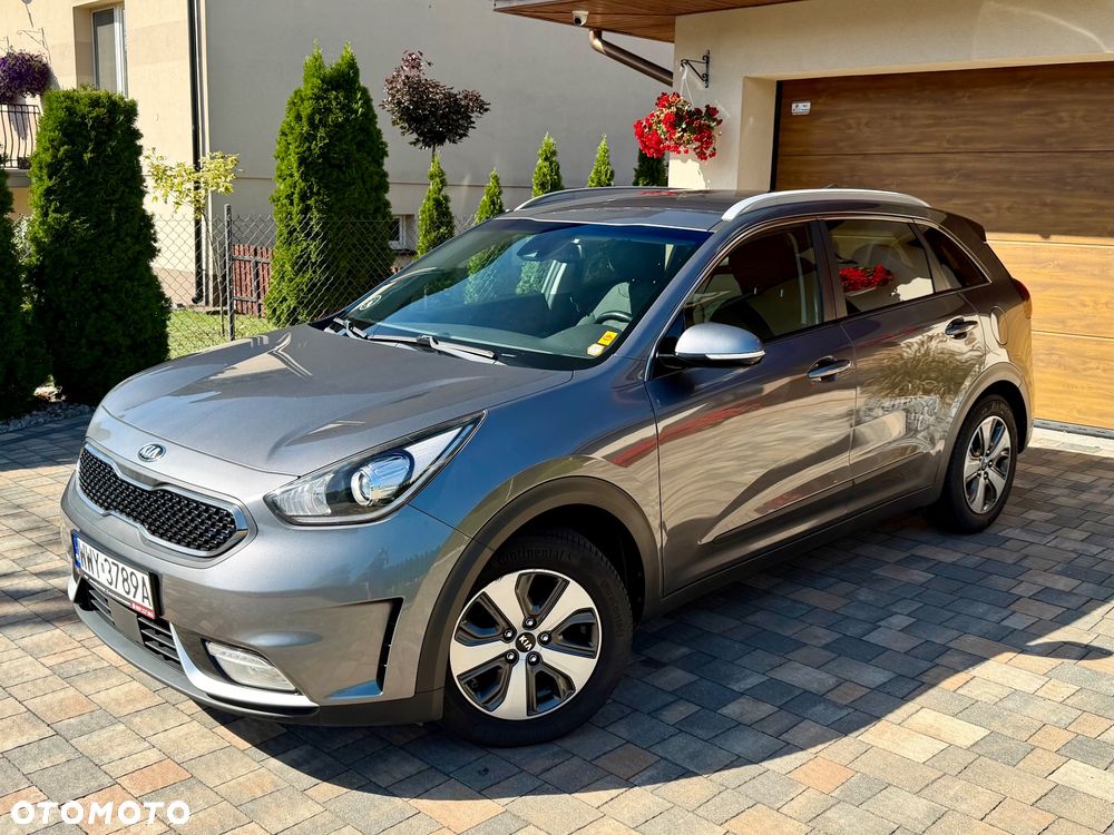 Kia Niro 1.6 GDI Hybrid M