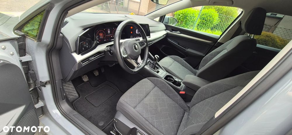Volkswagen Golf - 3