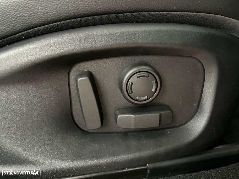 Jaguar F-Pace 2.0 i4D R-Sport Aut. - 16