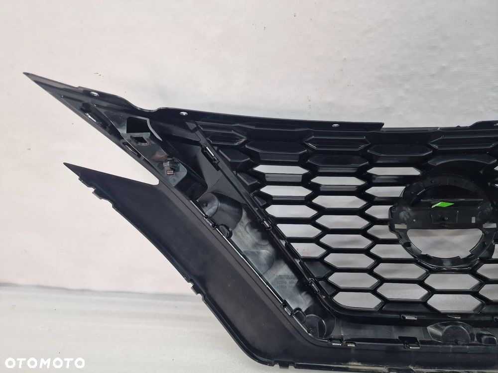 NISSAN JUKE II F16 18- ATRAPA / GRILL PRZEDNI PRZÓD , NR 62310-6PA0A / 62310-GPA0B , NR AUKCJI GL673 - 13