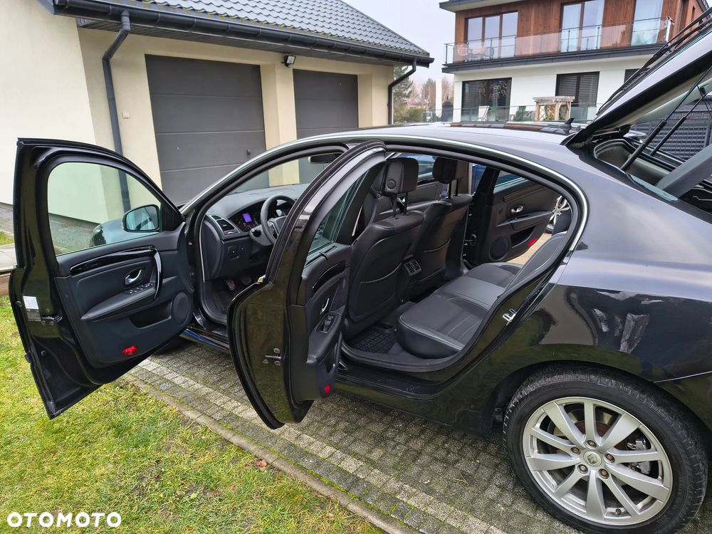 Renault Laguna 2.0 dCi Bose Edition - 10