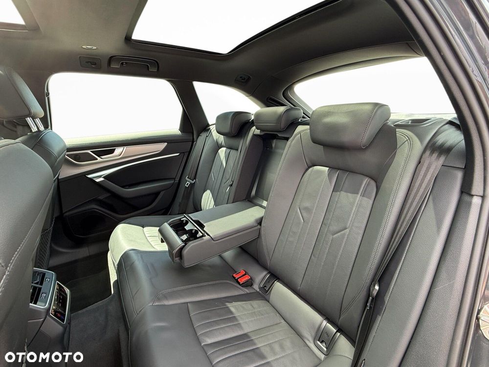 Audi A6 Avant - 32
