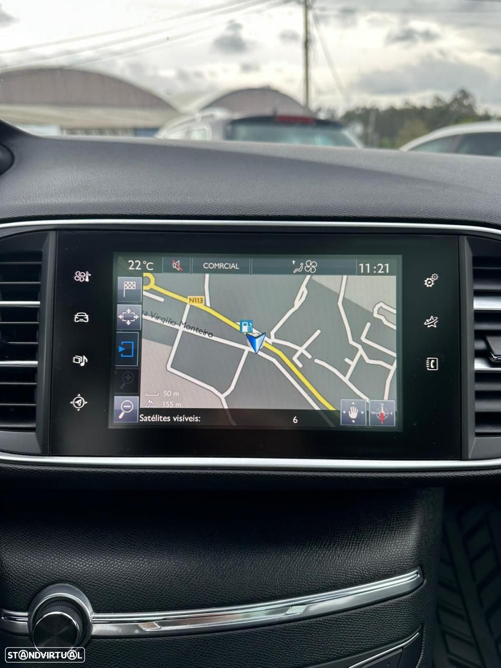 Peugeot 308 - 8