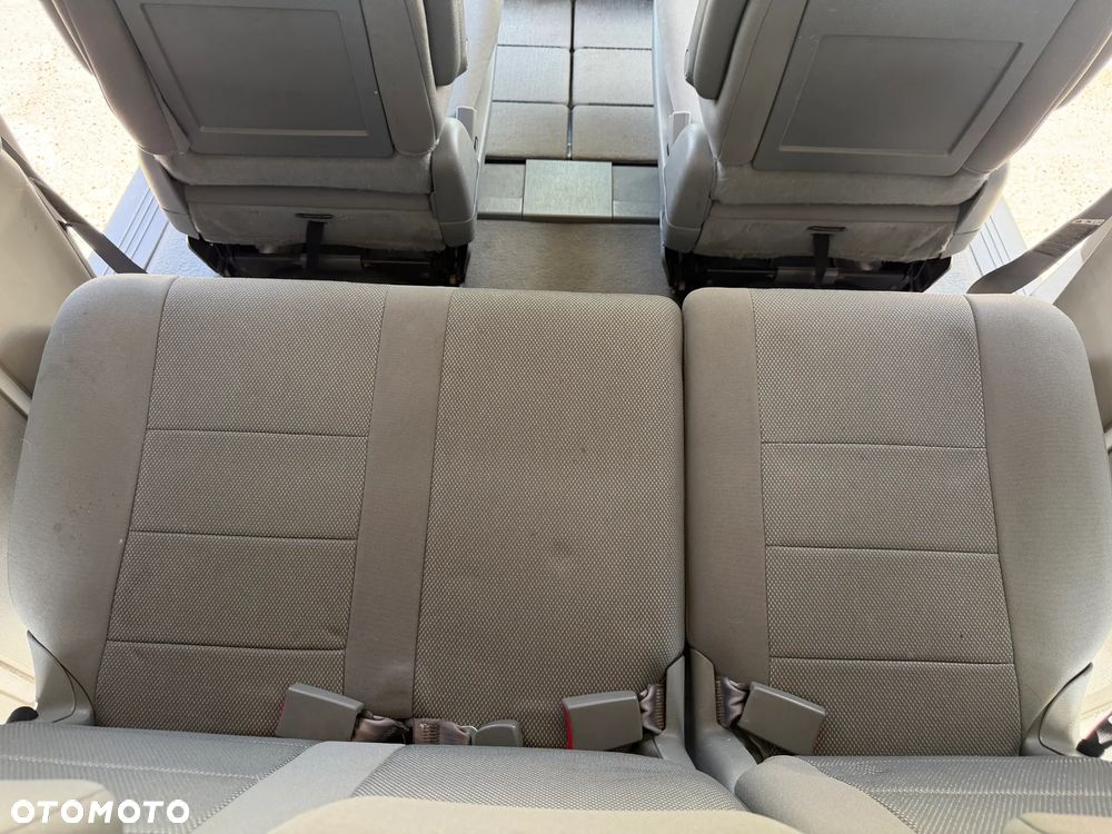 Chrysler Grand Voyager 2.8 CRD Touring - 27