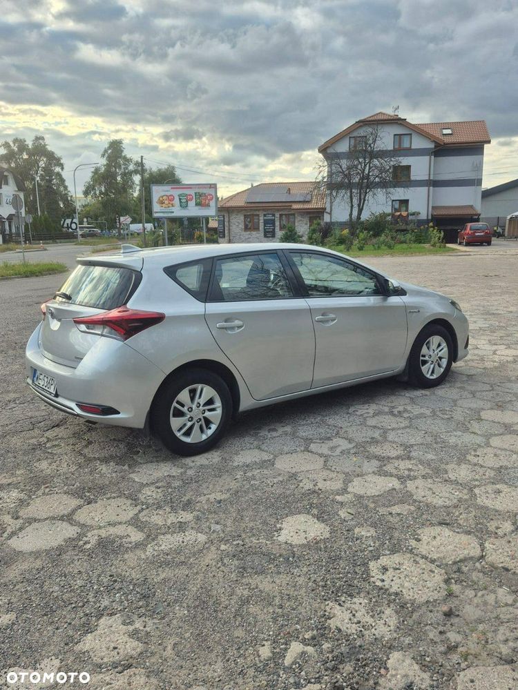 Toyota Auris - 3