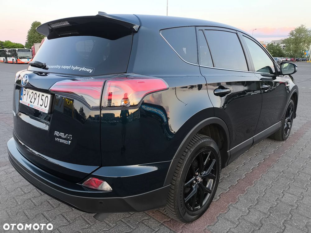Toyota RAV4 - 7