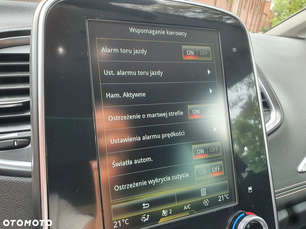 Renault Scenic ENERGY TCe 140 BOSE EDITION - 15