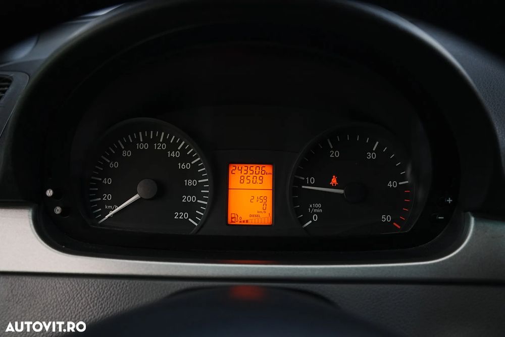 Mercedes-Benz Viano 2.2 CDI Lang Ambiente Activity - 20