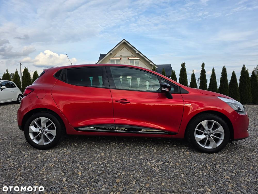 Renault Clio 1.2 16V 75 Limited - 2