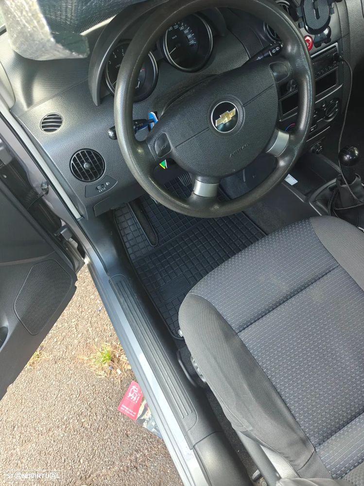 Chevrolet Kalos 1.2 SE - 3