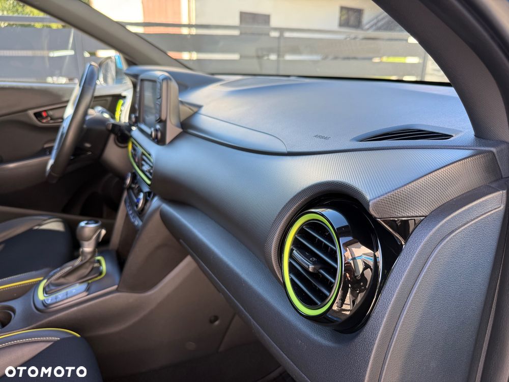 Hyundai Kona - 18