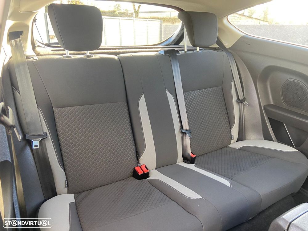 Ford Fiesta 1.0 EcoBoost S&S COOL&CONNECT - 24