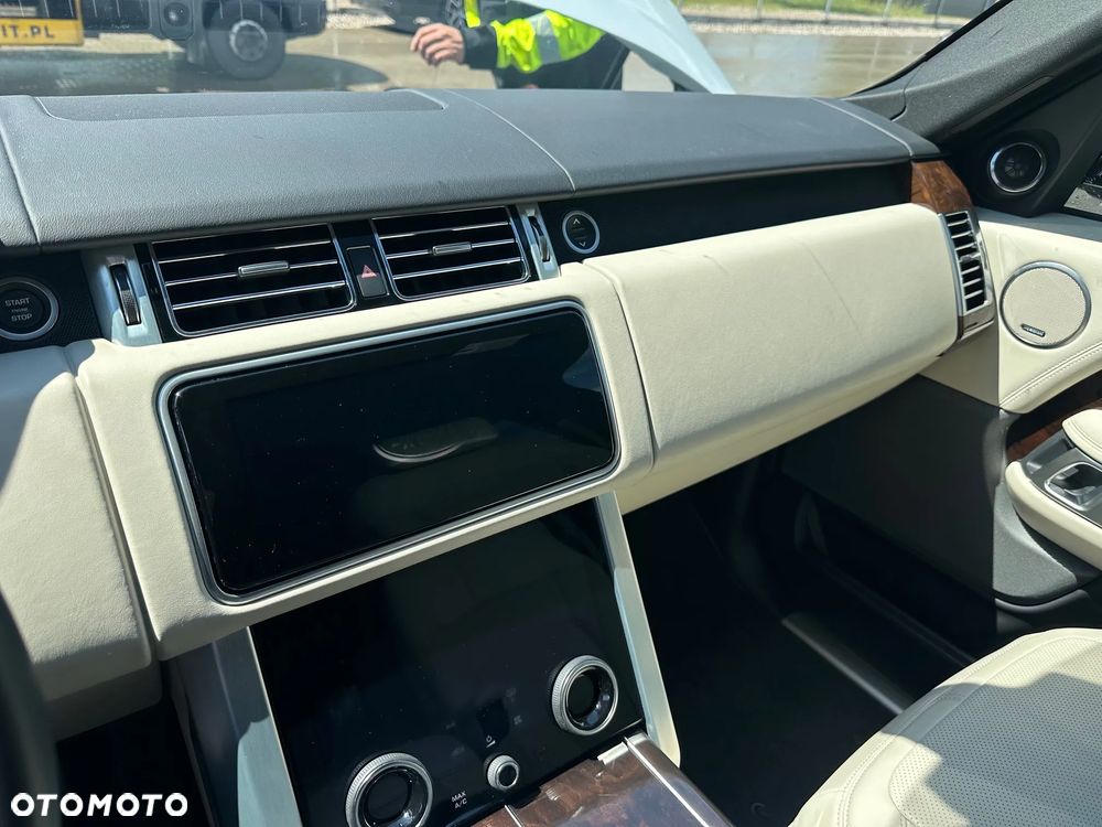 Land Rover Range Rover - 17
