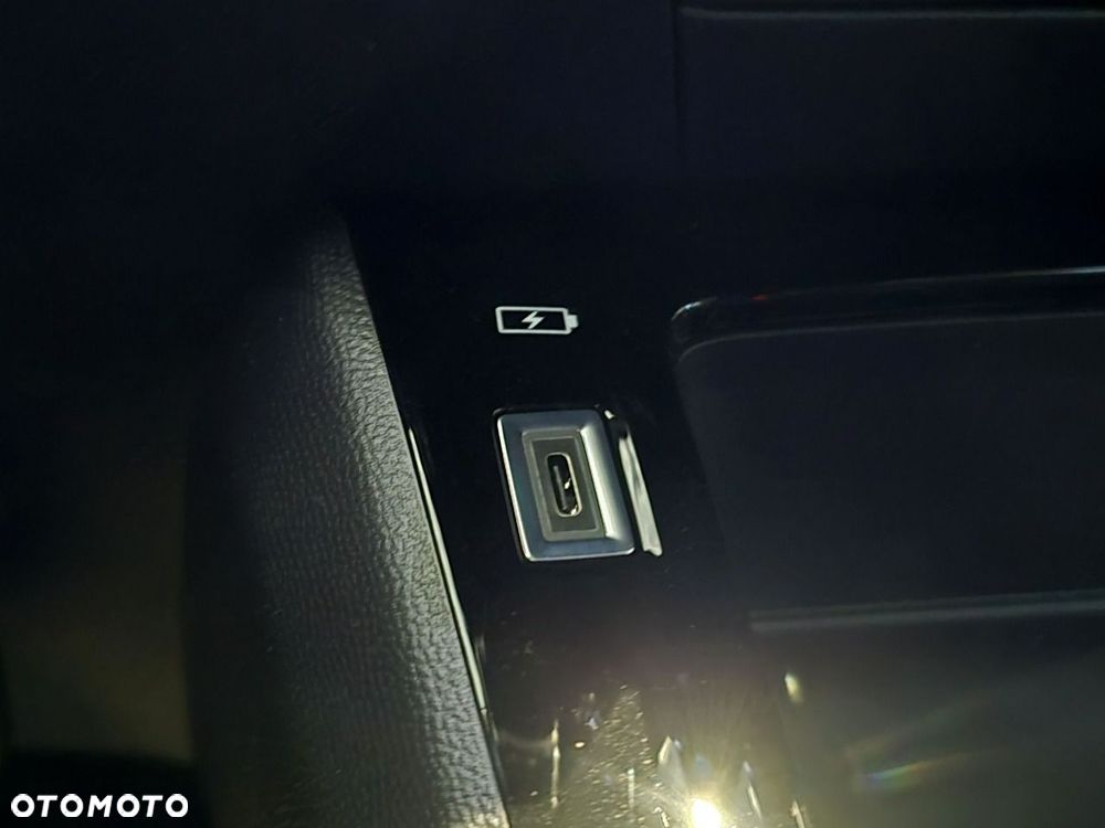 Peugeot 2008 - 25