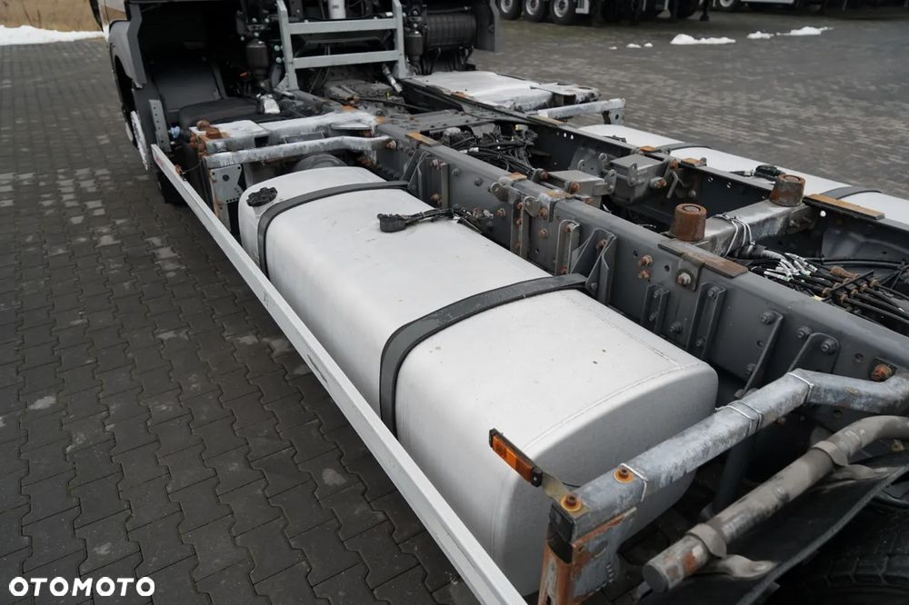 DAF XF 480 / BDF / 6X2 / / SSC / KLIMATYZACJA POSTOJOWA / OŚ PODNOSZONA / MEGA - 11