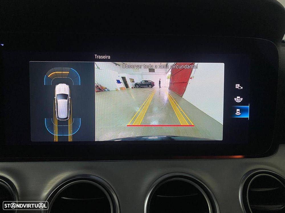 Mercedes-Benz E 220 d Exclusive Line 7L - 33